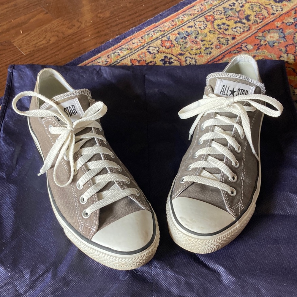 Grey Converse All Star